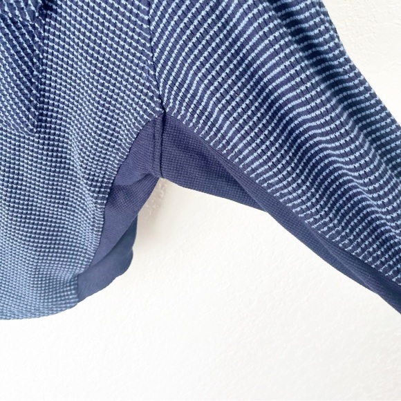 American Eagle Top Women's Medium LumberJane Waffle Shirt Blue Button Thermal - Picture 7 of 9